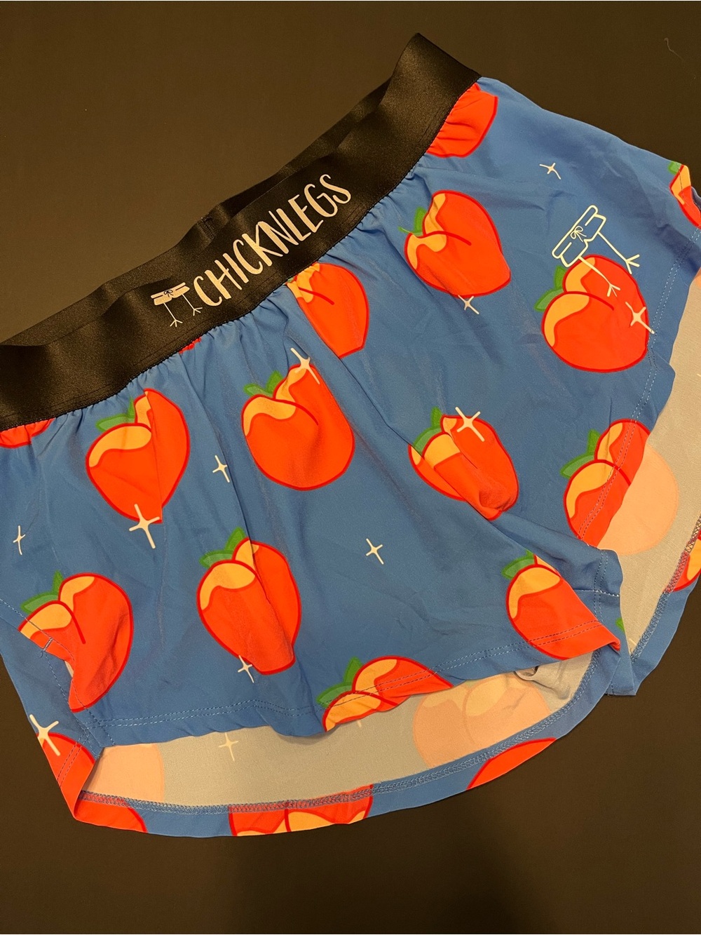 ChicknLegs Women’s Juicy Peaches 1.5 split shorts